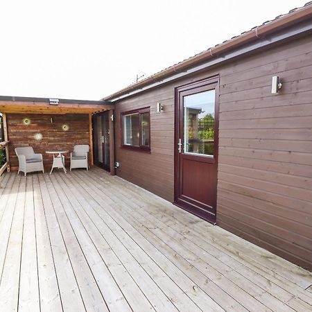 Meols Holiday Lodge Wirral Buitenkant foto